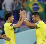 Brasil bate Suiça e se classifica para oitavas da Copa do Catar