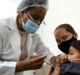Crianças com comorbidades serão as primeiras a receberem vacina contra Covid-19