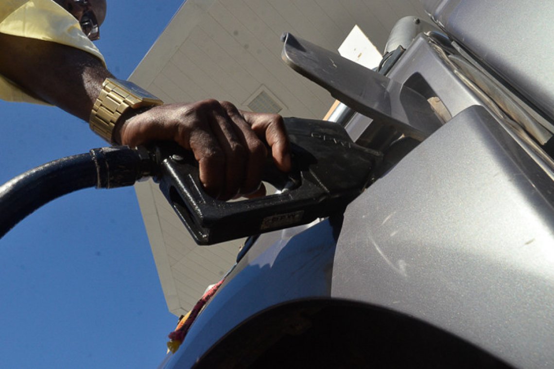 Preço da gasolina chega a R$ 7,27 e é o mais alto já registrado; alguns postos de Campos cobram R$ 8,00