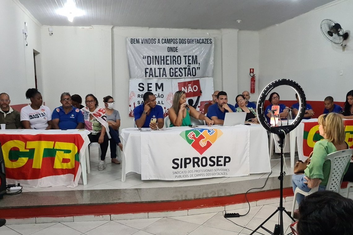 Servidores de Campos entram em estado de greve 