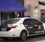 Polícia Civil e Vigilância Sanitária interditam clínica de estética em Campos 