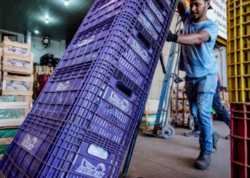 rendimento-medio-dos-brasileiros-chega-a-r$-3.057,-recorde-desde-2012