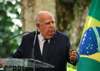 embaixador-marcos-azambuja-morre-aos-90-anos-–-jovem-pan