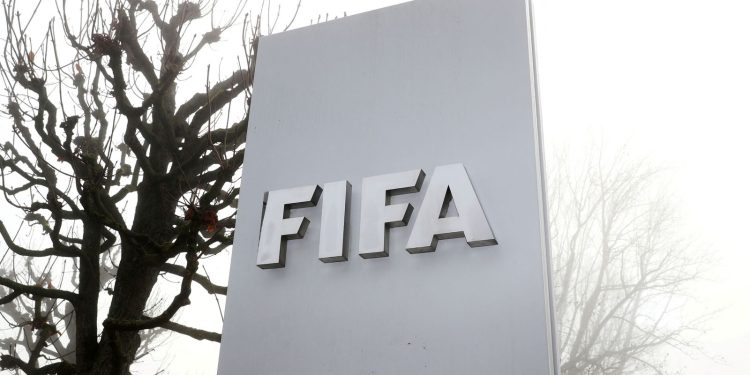 novo-codigo-disciplinar-da-fifa-endurece-punicoes-em-casos-de-racismo