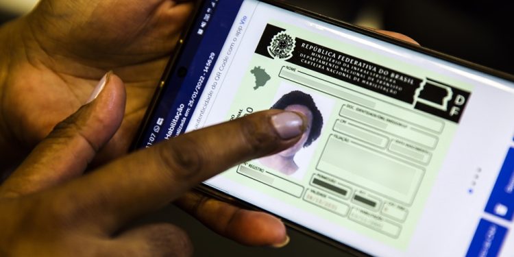 congresso-aprova-realizacao-de-exame-toxicologico-para-quem-for-tirar-cnh-–-jovem-pan