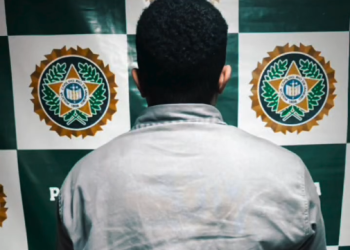 Jovem é preso por suspeita de estuprar vizinha de 14 anos em Campos