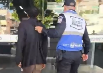 Ladrão é preso em Campos após roubar caixas de biscoitos