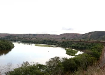 recuperacao-do-rio-doce-precisa-avaliar-mudanca-climatica,-diz-estudo