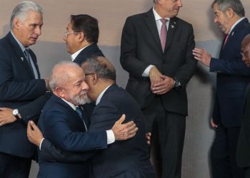 brics:-lula-defende-espaco-fiscal-para-erradicar-doencas-no-sul-global