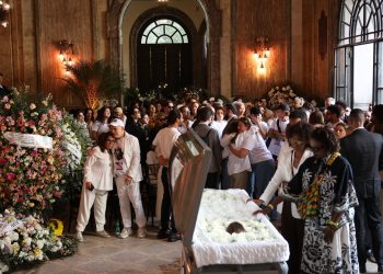 preta-gil-e-velada-no-theatro-municipal-do-rio-de-janeiro