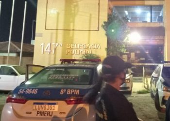 Grávida, moradora de São Francisco assiste marido ser assassinado no quintal de casa