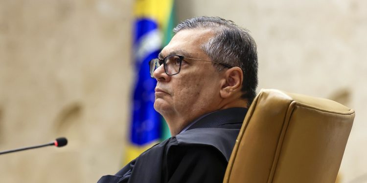 dino-garante-pagamento-de-auxilio-para-vitimas-do-virus-zika-–-jovem-pan