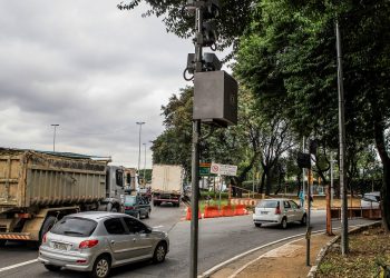 justica-determina-que-governo-religue-radares-em-rodovias-federais-–-jovem-pan