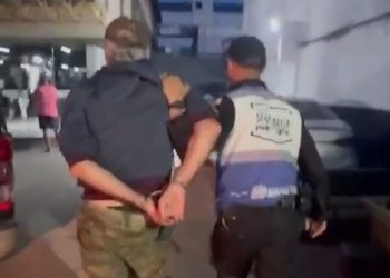 Confusão no mercado de Campos termina com dois baleados