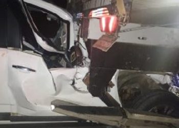 Grave acidente na Campos-Farol deixa motorista gravemente ferido