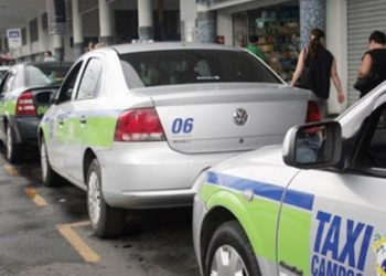 Ladrão se passa por passageiro e rouba taxista em Campos