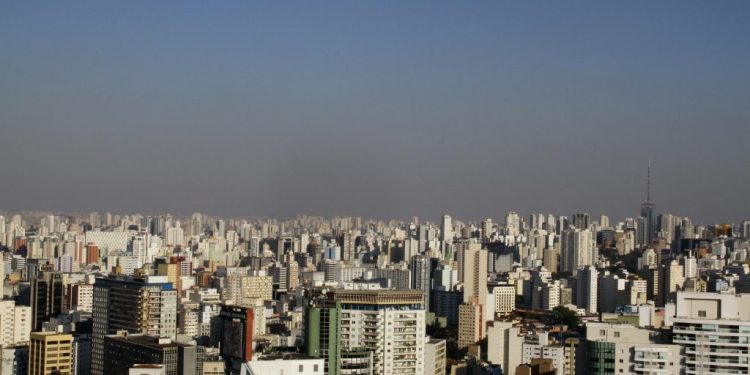 sao-paulo-entra-em-alerta-para-tempo-seco-e-baixa-umidade-nesta-quinta-feira-–-jovem-pan
