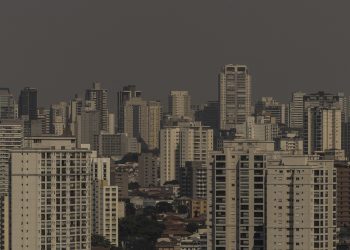 defesa-civil-emite-alerta-para-risco-de-queimadas-no-estado-de-sp-–-jovem-pan