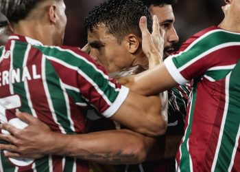fluminense-derrota-bahia-por-2-a-0-e-avanca-na-copa-do-brasil