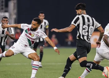 brasileirao:-nacional-transmite-duelo-entre-fluminense-e-botafogo-hoje
