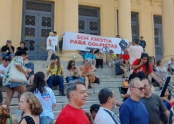 Manifestação contra PEC da Blindagem e anistia acontece também em Campos
