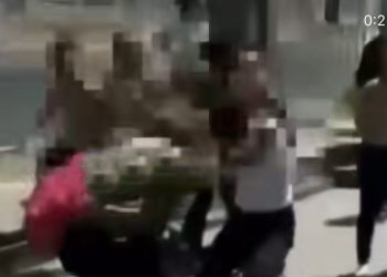 Lamentável: alunas do Liceu brigam no pátio da escola