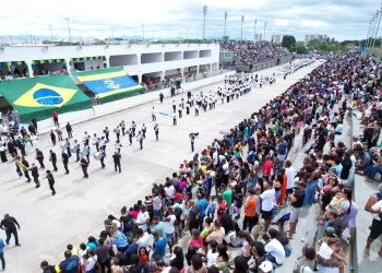 Desfile Cívico no Cepop marca 7 de setembro em Campos
