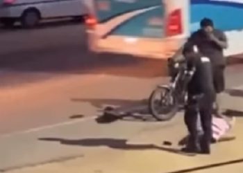Motociclista que atropelou idoso e fugiu em Campos se apresenta à polícia