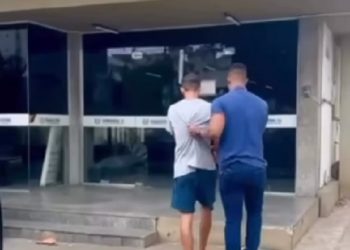 Viciado em drogas, filho é denunciado à polícia pelos pais em Campos
