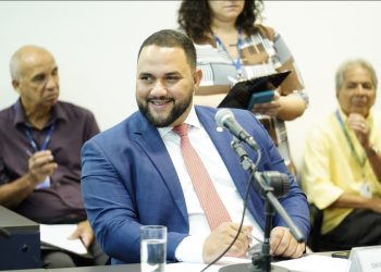 Campos e São Francisco poderão contar com mamógrafo móvel