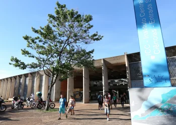 pesquisas-de-universidades-publicas-promovem-deteccao-de-metanol