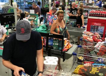 precos-dos-alimentos-caem-pelo-4o-mes-consecutivo,-diz-ibge