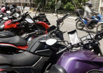 trabalhador-por-aplicativo-ganha-mais,-porem-tem-jornadas-mais-longas