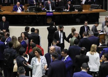 camara-aumenta-penas-para-crimes-como-extorsao-e-escudo-humano