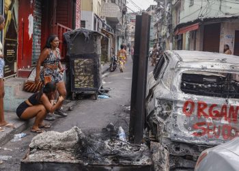 mp-do-rio-pede-cameras-usadas-por-policiais-em-operacao-contencao