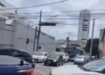 Evento particular de corrida interdita ruas de Campos e deixa motoristas e motociclistas irritados