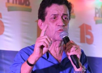 Ex-prefeito de Campos, Arnaldo Viana passa mal em casa e é socorrido às pressas para o hospital