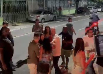 Briga de mulheres termina em confusão generalizada na rua do IFF do Centro de Campos