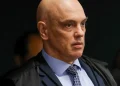 em-decisao,-moraes-cita-“eventual-tentativa-de-fuga”-de-bolsonaro