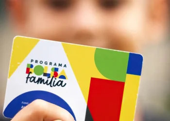 caixa-paga-bolsa-familia-a-beneficiarios-com-nis-de-final-4