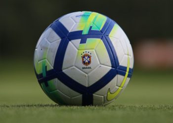 rj-tera-ponto-facultativo-dia-17-devido-a-partidas-de-flamengo-e-vasco