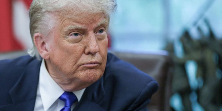 ceo-de-petroleira-dos-eua-a-trump:-“e-inviavel-investir-na-venezuela”