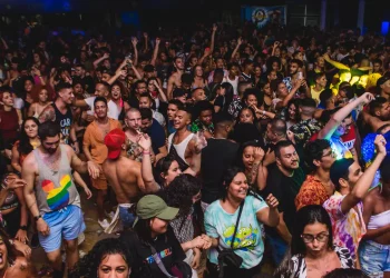 blocos-lgbtqia+-do-rio-de-janeiro-pregam-alegria-e-pluralidade