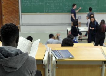 lei-de-sc-que-proibe-cotas-raciais-e-questionada-na-justica