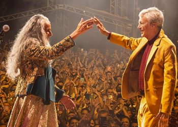 caetano-e-bethania-levam-o-grammy-de-melhor-album-de-musica-global