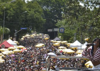 sp:-agrada-gregos-e-destaque-deste-sabado;-veja-programacao-de-blocos