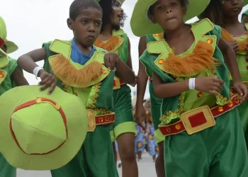 escolas-de-samba-mirins-desfilam-nesta-sexta-na-marques-de-sapucai