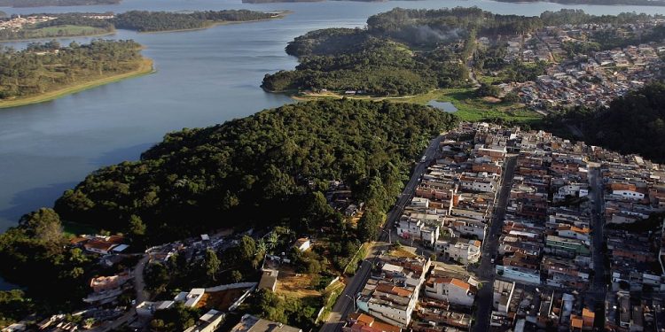 ossada-humana-e-encontrada-em-matagal-perto-da-represa-billings-–-jovem-pan