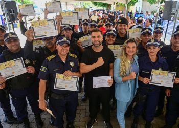 Primeiros Guardas de Campos são certificados para porte de arma