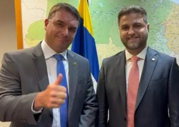 Flávio Bolsonaro convida Wladimir para o PL e oferece coordenação de campanha no Norte Fluminense